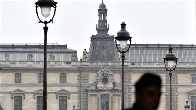 Le Pen's Father Says Stance on Euro, EU Dragged Her Down